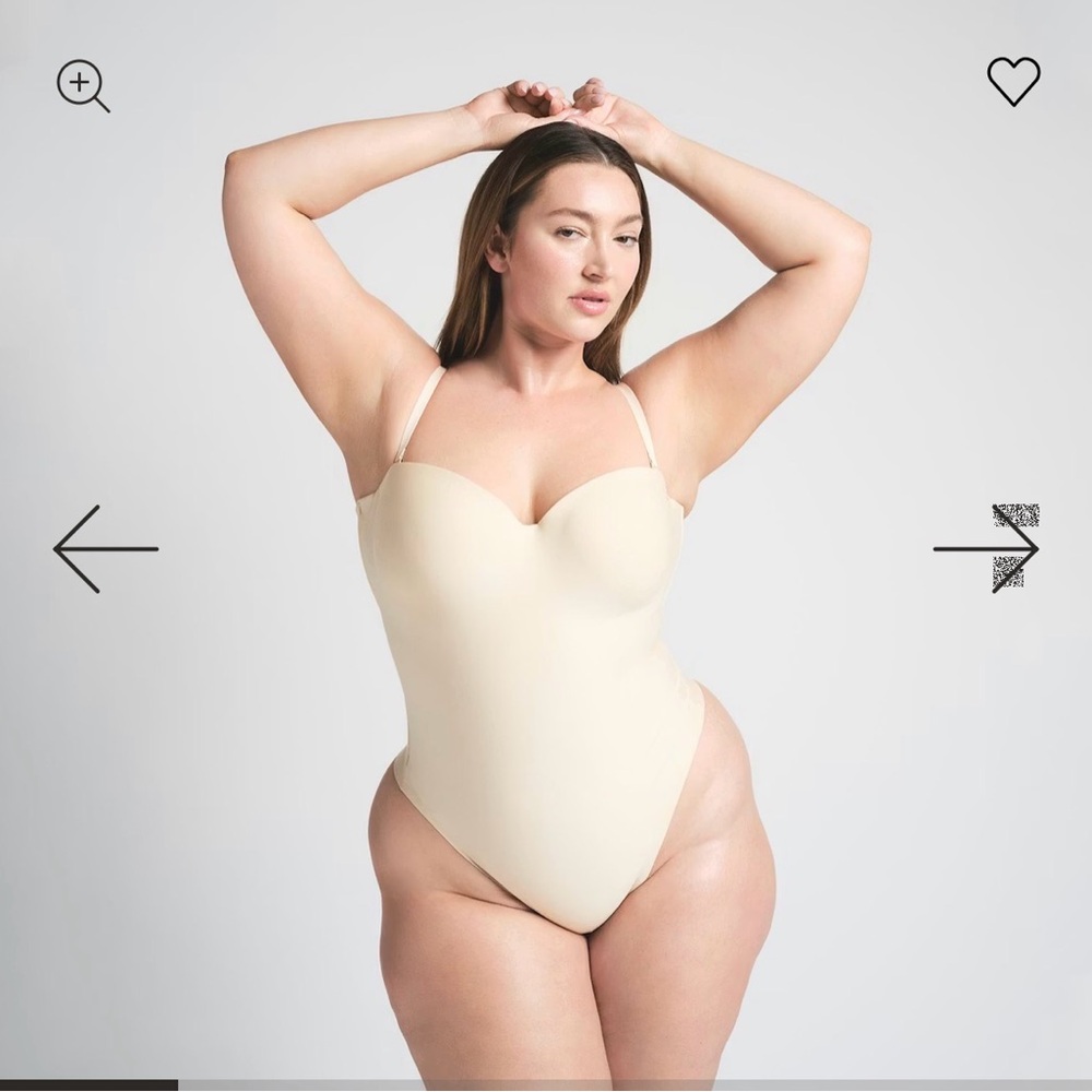 SKIMS BODY UNDERWIRE THONG BODYSUIT | SAND - SAND / L x 1